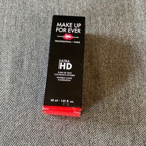Brand New Makeup Forever Ultra HD foundation in shade Y218